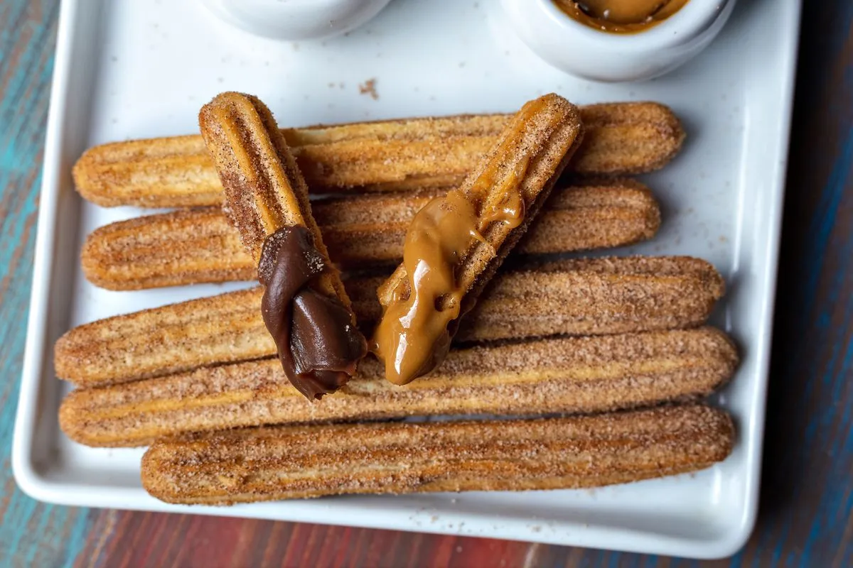 Churros con Cajeta